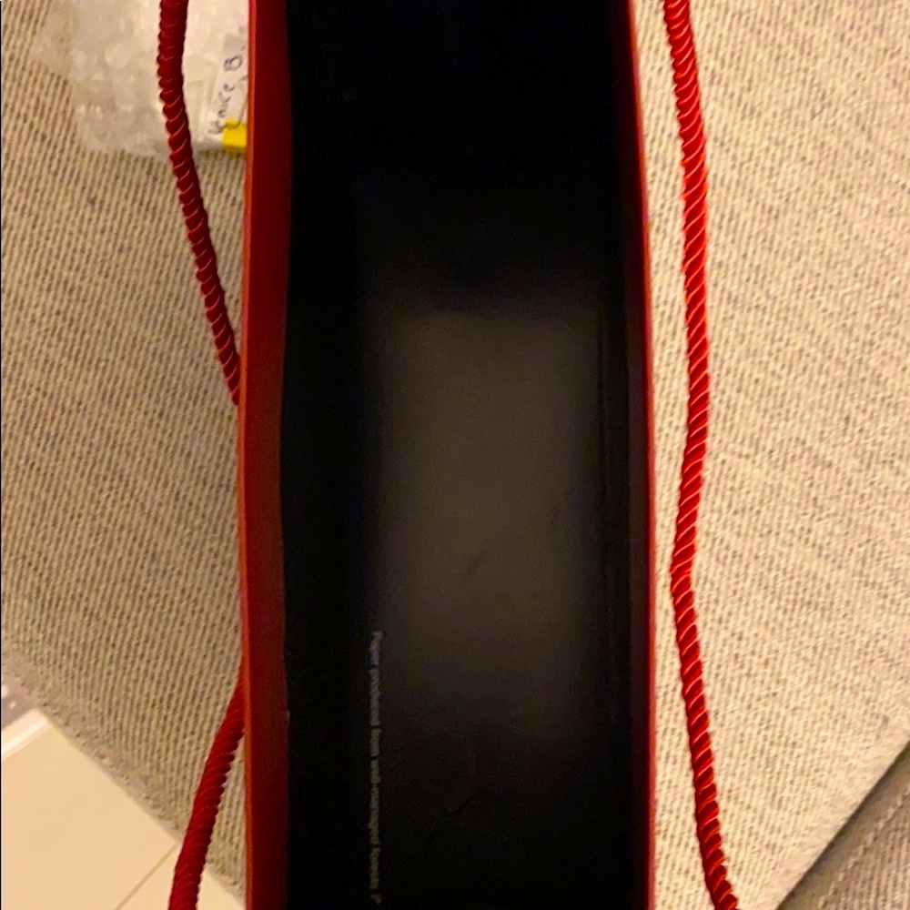 Bag - Picture 2 of 4